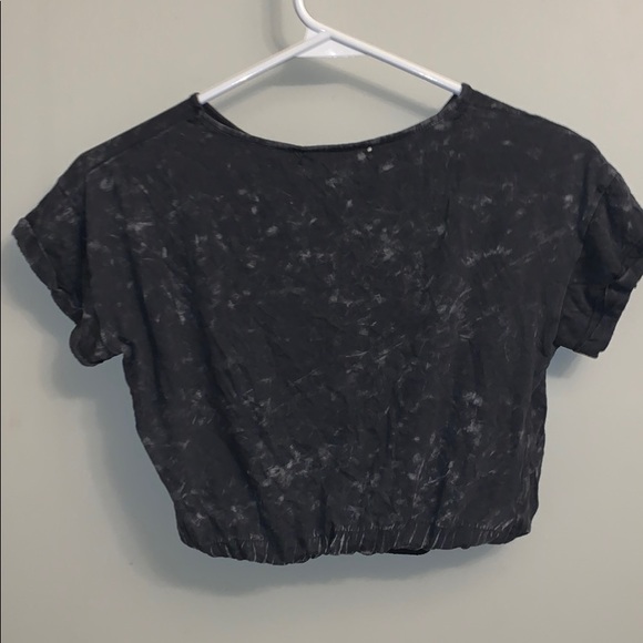 Crop top - Picture 3 of 3